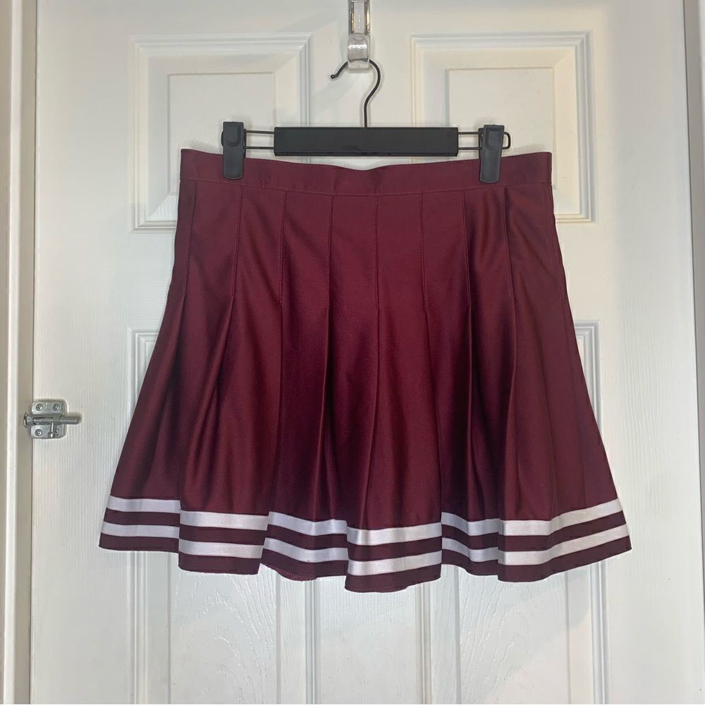 Cheerleading Skirt Size Medium Game day everyday by zoozatz Maroon